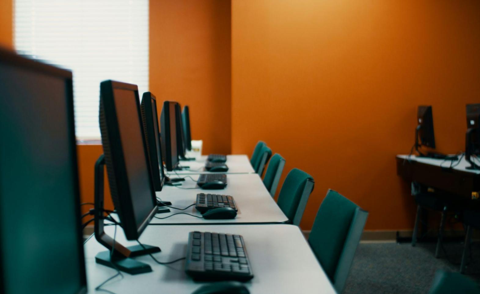 Election cycle market patterns